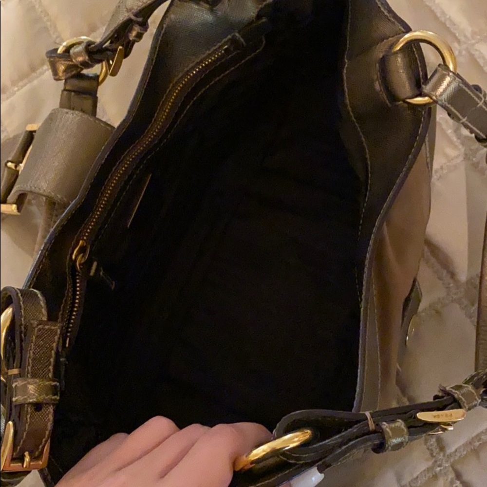 Prada Bronze, Leather+Nylon Bag - Picture 4 of 4